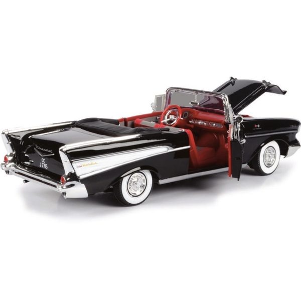 MOTORMAX 1:18 DIECAST MODEL - JAMES BOND  DR. NO  (1962) - 1957 CHEVROLET BEL AIR Supply